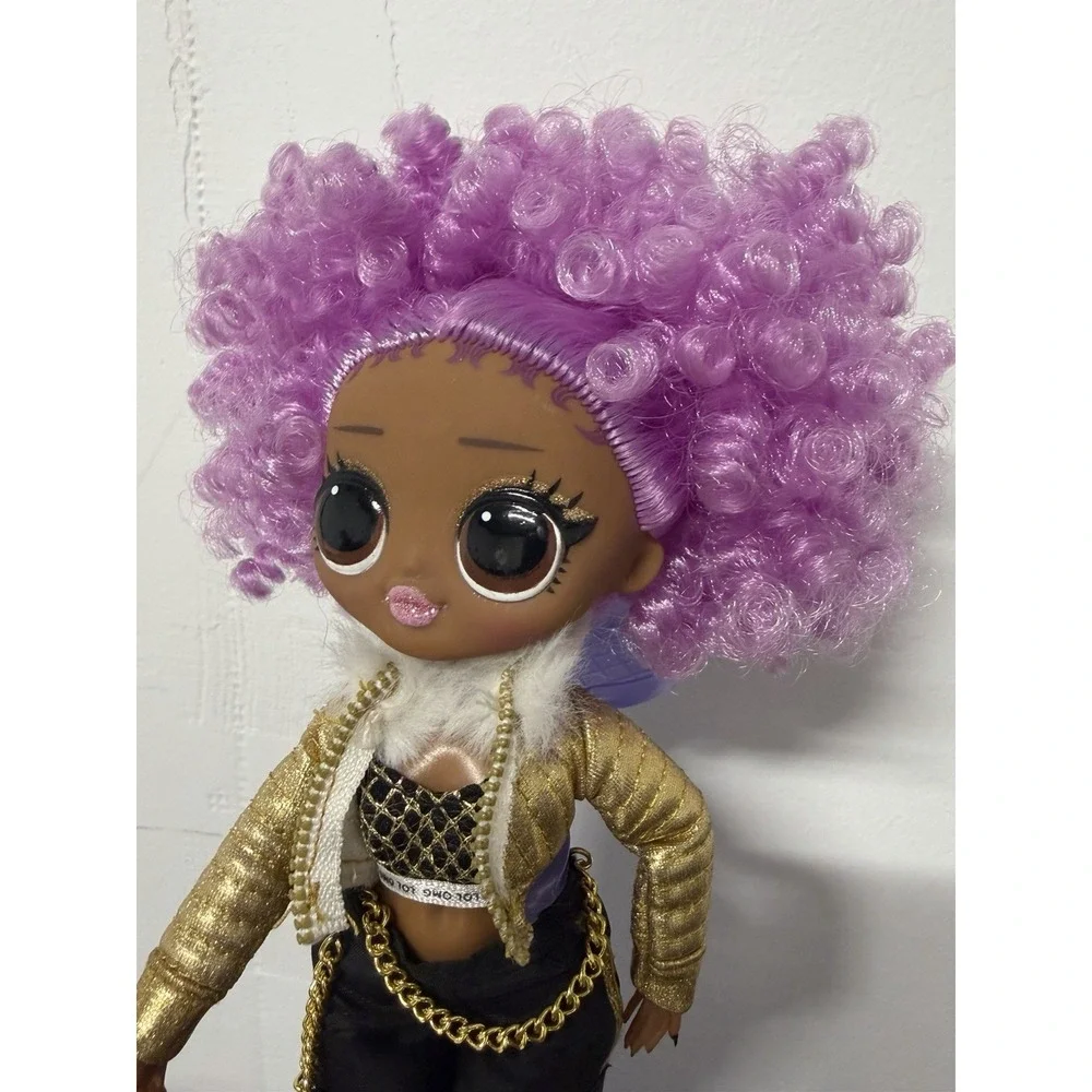 Lol Surprise OMG 24K DJ Doll With Stand And Accessories